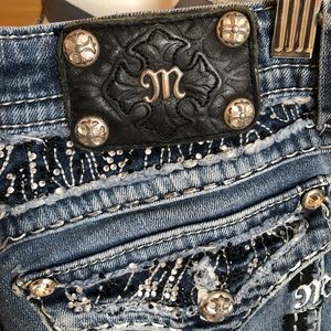 Women’s Miss Me skinny jeans!